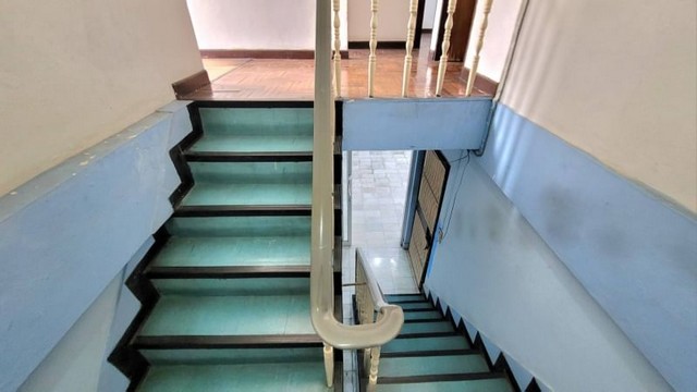 ขายบ้านทาวน์เฮ้าส์ 2 ชั้น ใจกลางกรุงทำเลทอง ใกล้สิ่งอำนวยความสะดวก เดินทางสะดวก กรุงเทพ 